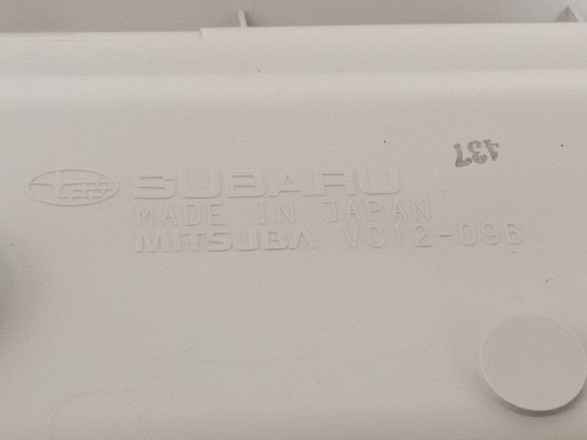 Pre-Owned Subaru Forester Overhead Roof Console Dome Light OEM U47901