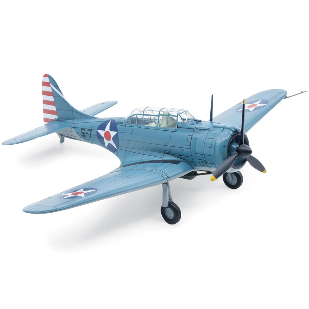 Die-Cast Model Douglas Dauntless Warbird Q342057