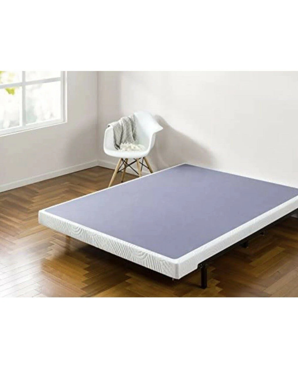 Queen Size Metal Box Spring with Wood Slats Z391716