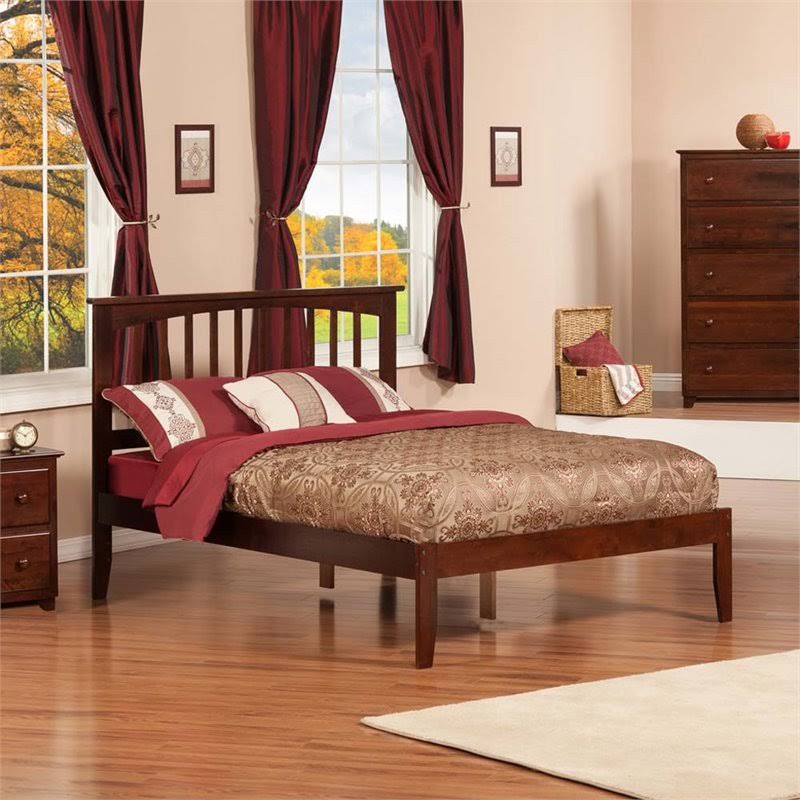 Antique Walnut Full Bed W8060