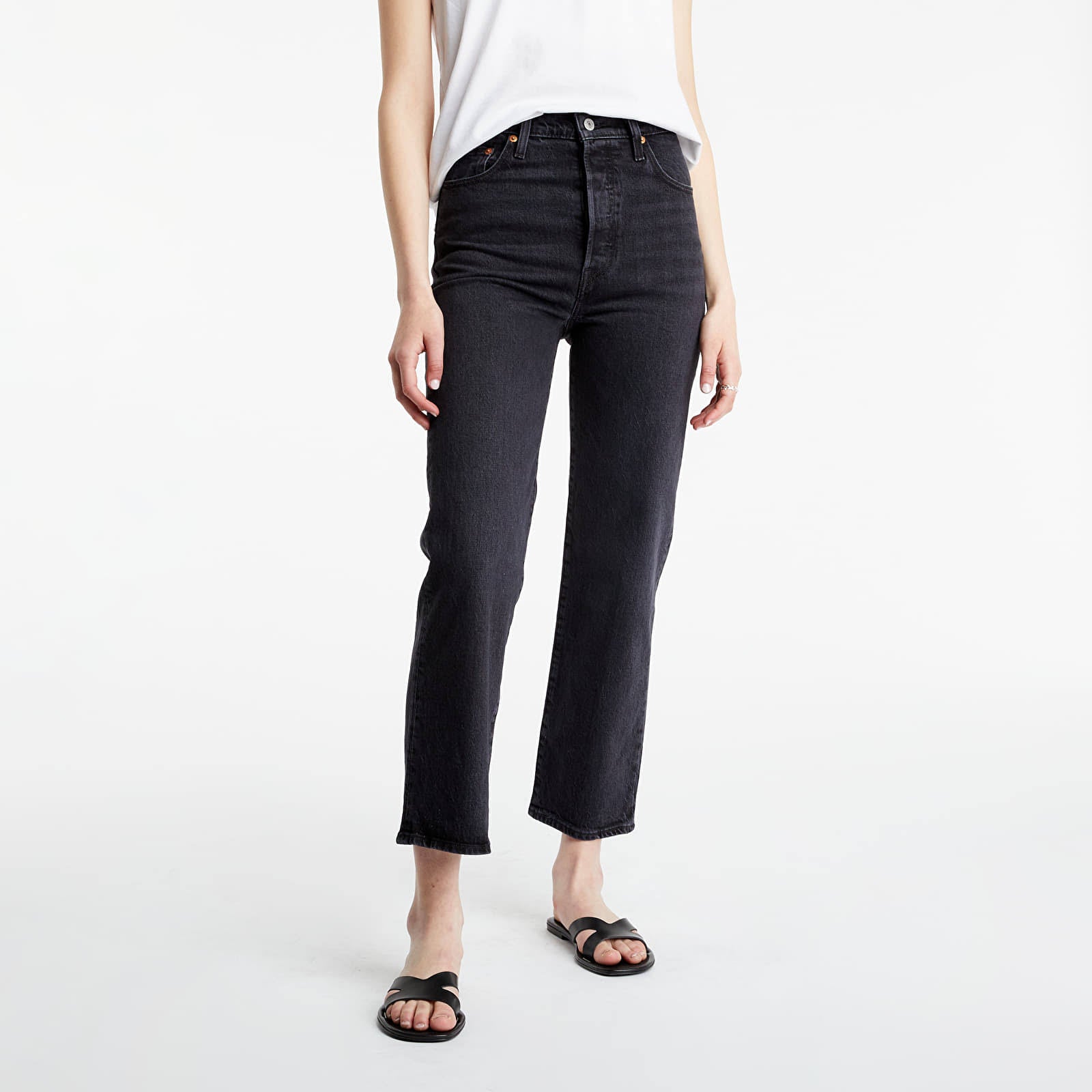 Blacks Straight Ankle Jeans B2097