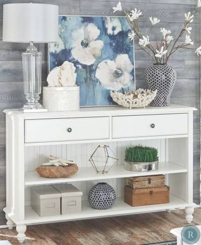 Beach White Cottage Console Table C10665