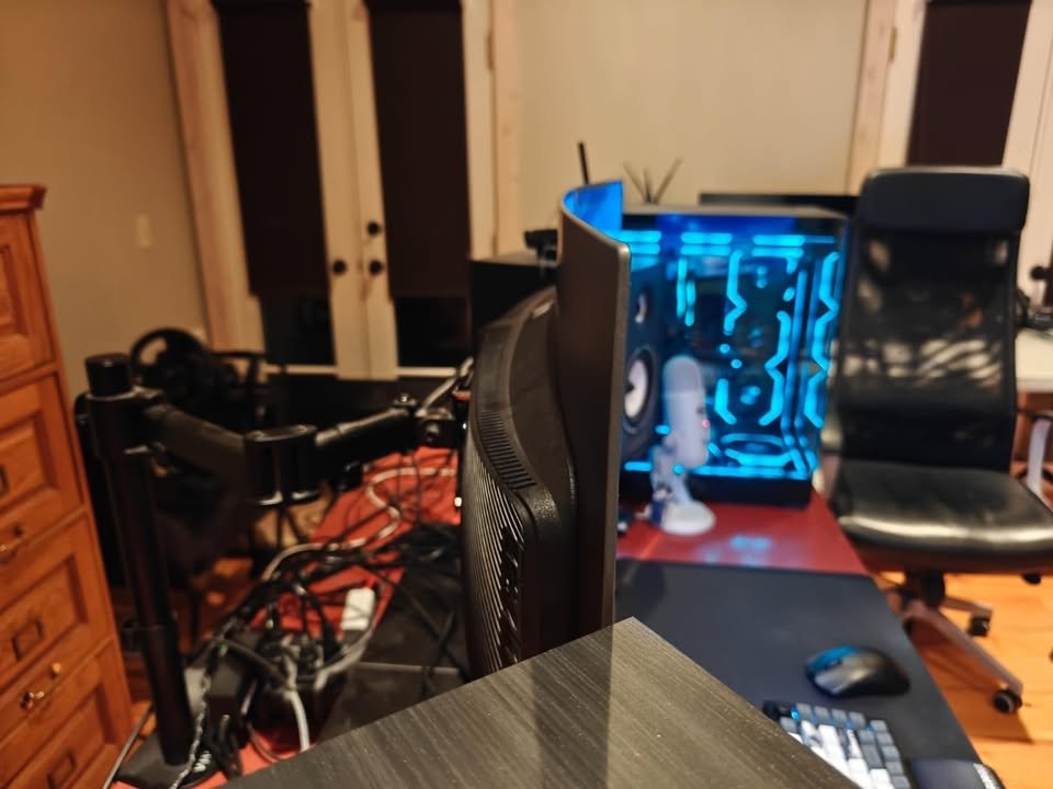 34 Curved OLED Gaming Monitor K82759