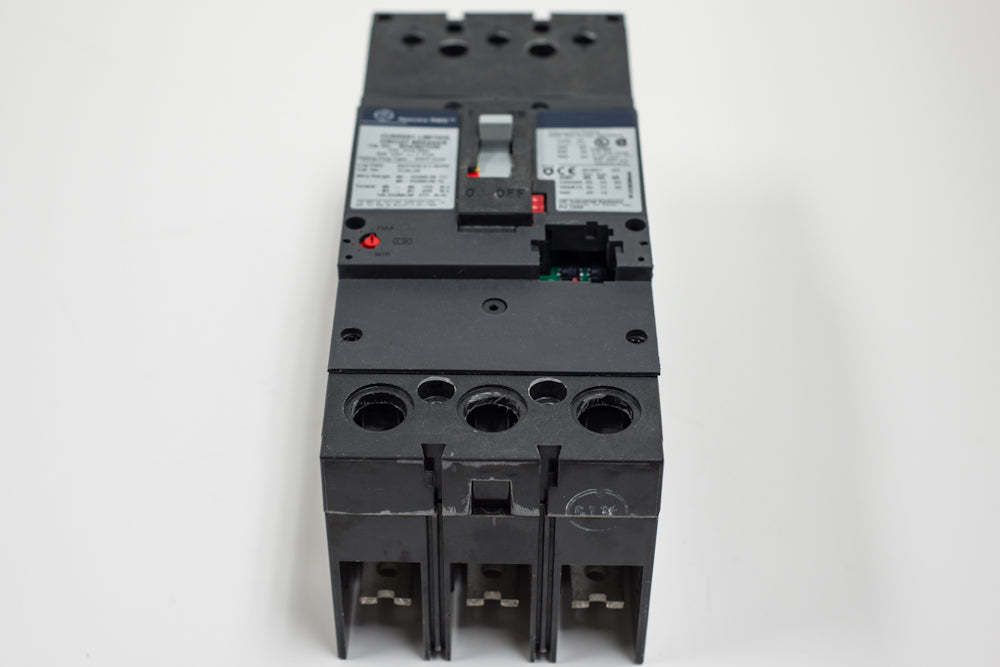 Bolt-On Mount Type Molded Case Circuit Breaker 3-Pole 250 Amp 600 Volt AC W1886