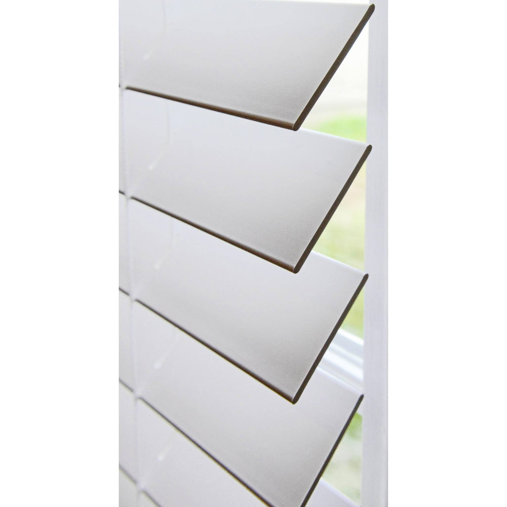 White Cordless Faux Wood Blind C63114