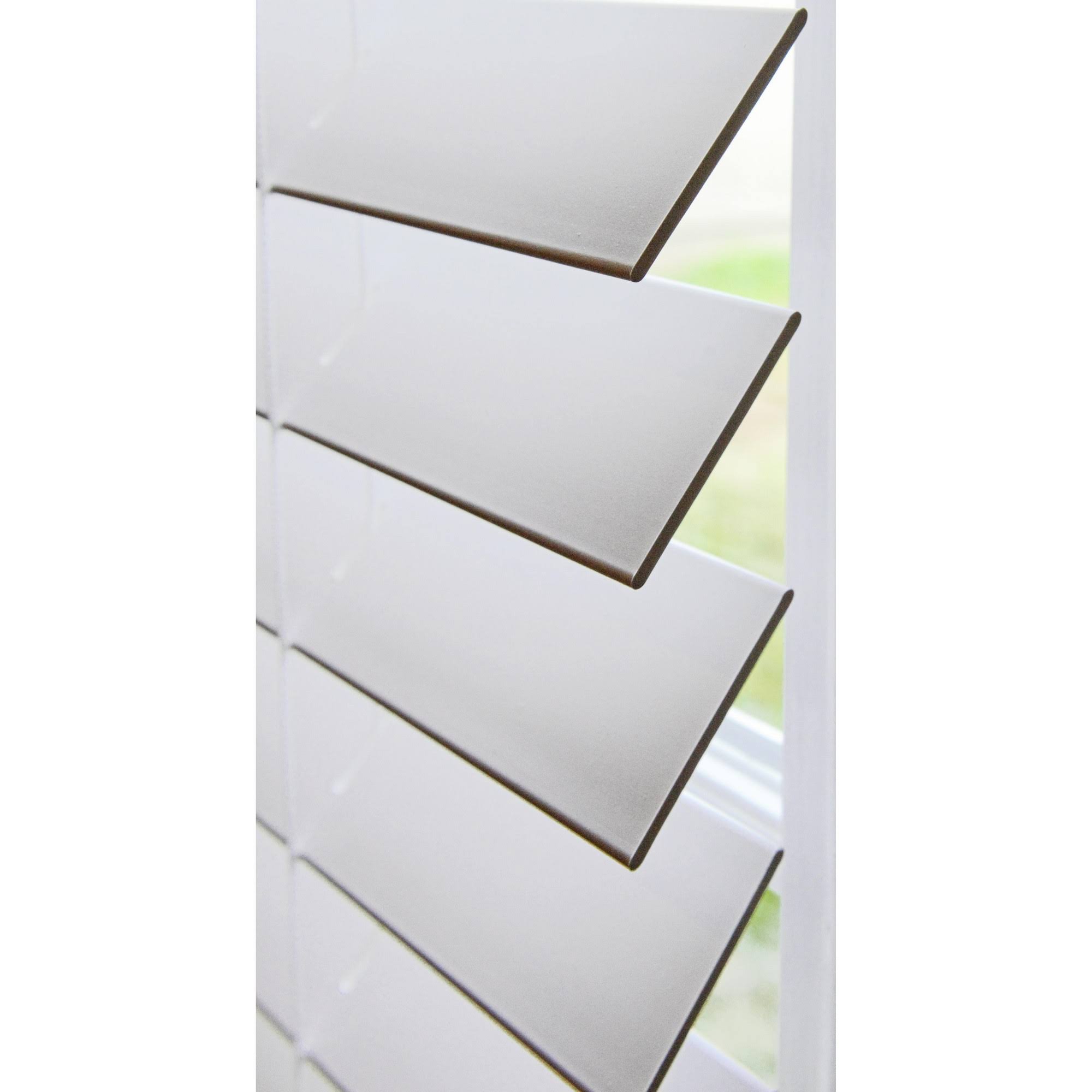White Cordless Faux Wood Blind C63114